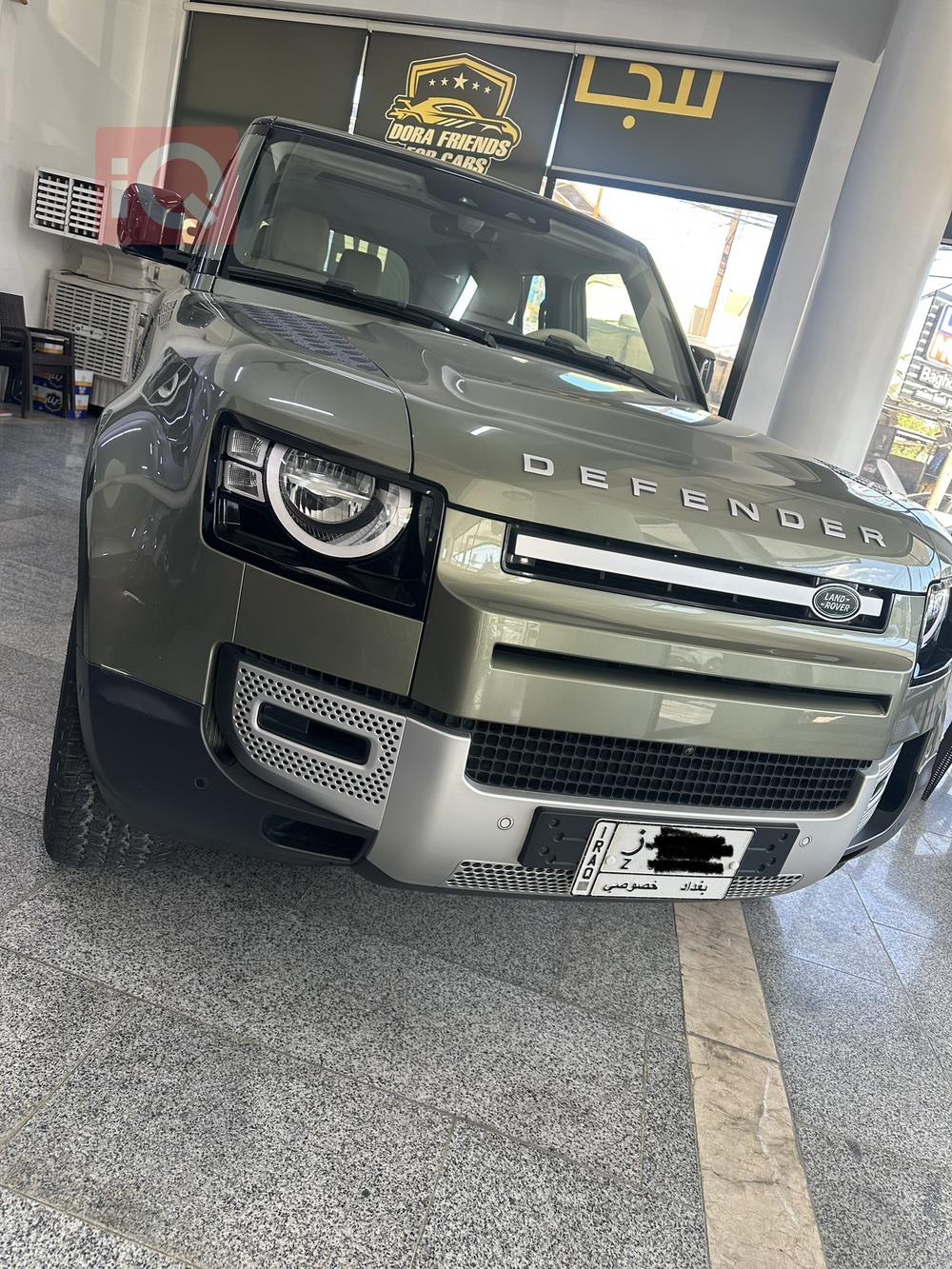 Land Rover Defender